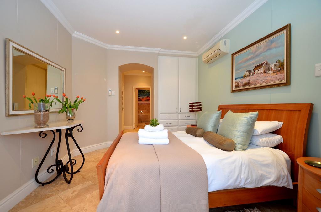 Apartment 703 Oyster Schelles *