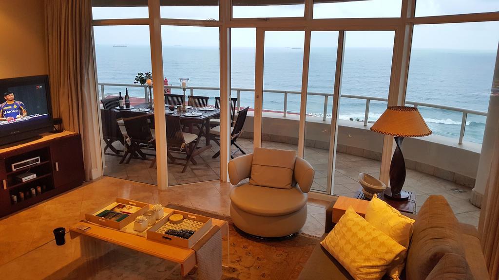 703 Oyster Schelles - By In Umhlanga Appartement *