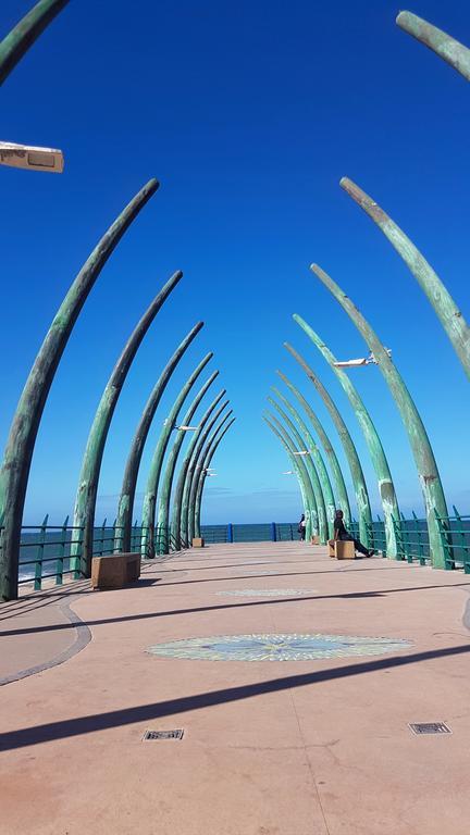 703 Oyster Schelles * Durban