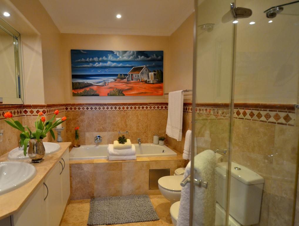 Apartment 703 Oyster Schelles *