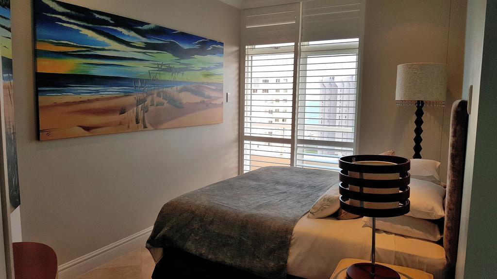 Apartment 703 Oyster Schelles