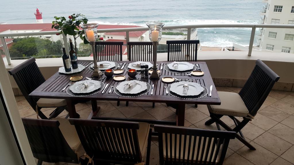 703 Oyster Schelles - By In Umhlanga